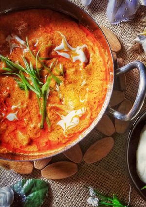 A picture of Butter chicken.