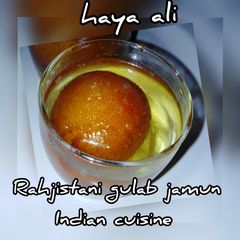 Rahjistani gulab jamun A picture of Rahjistani gulab jamun.