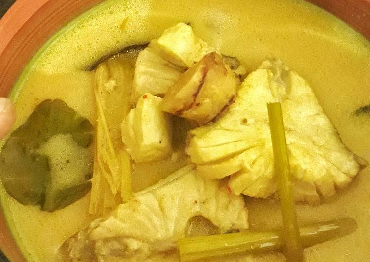 Santan Kuning Ikan Simba / Bulat Ala Mama Kina