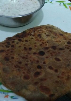 A picture of Mixed milets parantha.