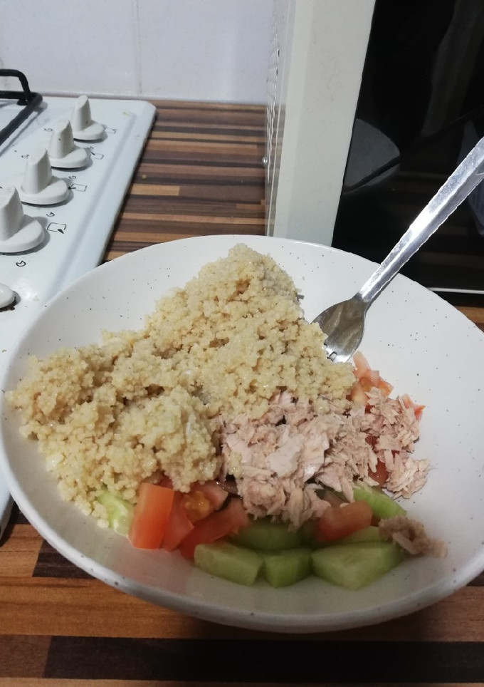 Una foto de Ensalada de cous cous 🥗🥗