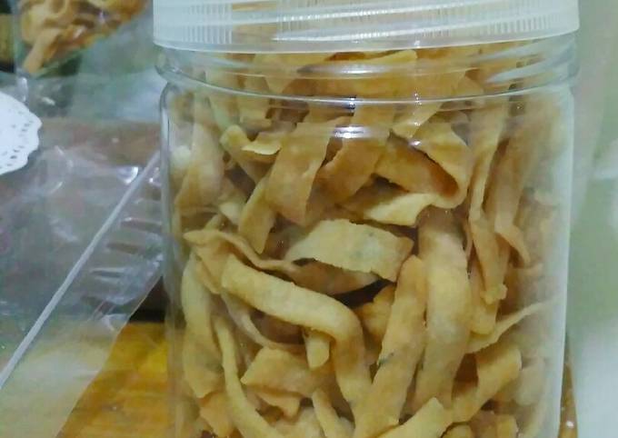 Kue Bawang