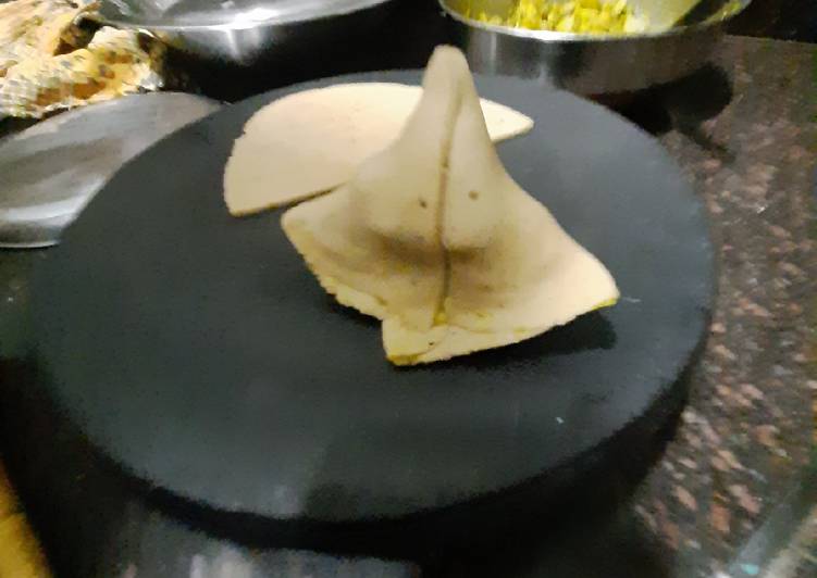 Easiest Way to Prepare Favorite Aloo matar samosa