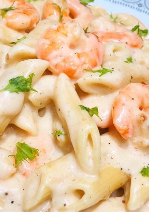 A picture of Creamy White Sauce Shrimp Pasta 🍤.