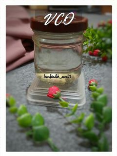 Foto resep Minyak Kelapa Murni (VCO) Tanpa Pemanasan