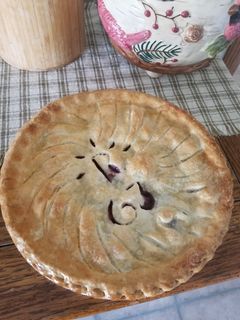 A picture of Cherry pie.
