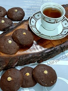 عکسی از دستور کوکی فندق و کشمش