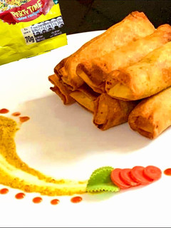 मैगी लीशियस स्प्रिंग रोल (Maggi licious Spring Roll recipe in Hindi) रेसिपी मुख्य फोटो