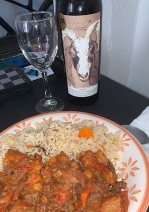 Una foto de Estofado con arroz