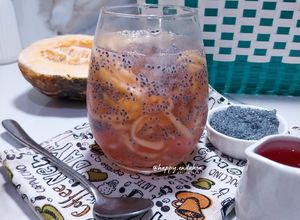 Foto resep Es Blewah Selasih (Sirup Frambozen Homemade)