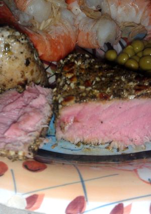 A picture of ahi tuna.