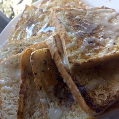 A picture of Cinnamon toast.