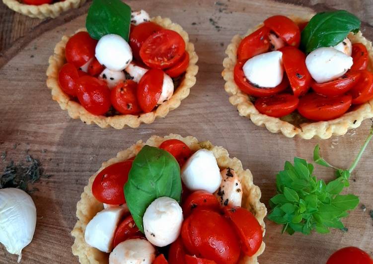 Recetta di Fatto in casa super veloce Tartellette salate