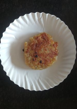 A picture of Aloo poha tikki.