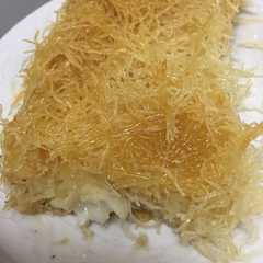 كنافة بالقشطة 😋-レシピのメイン写真