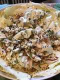 Salade castelfranco au roquefort, noix et persil