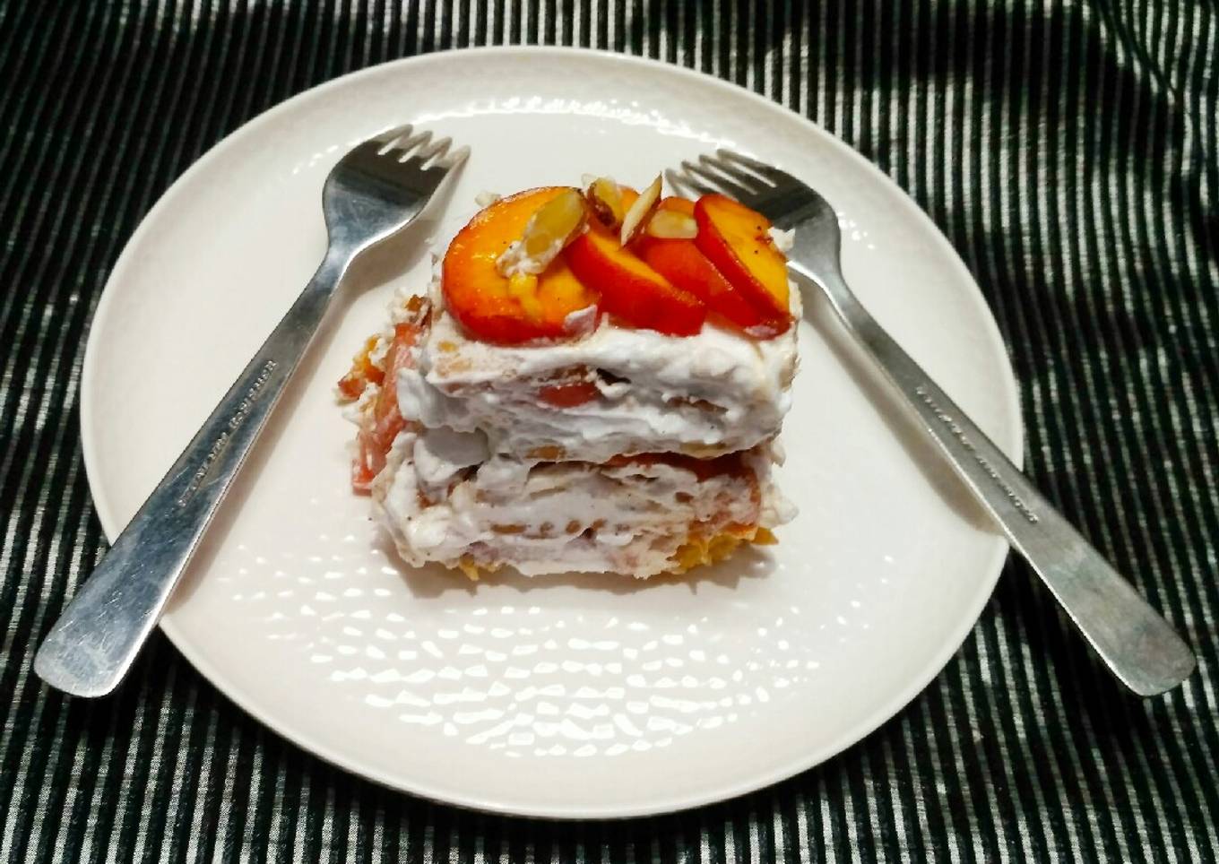Almonds peach cream lasagna