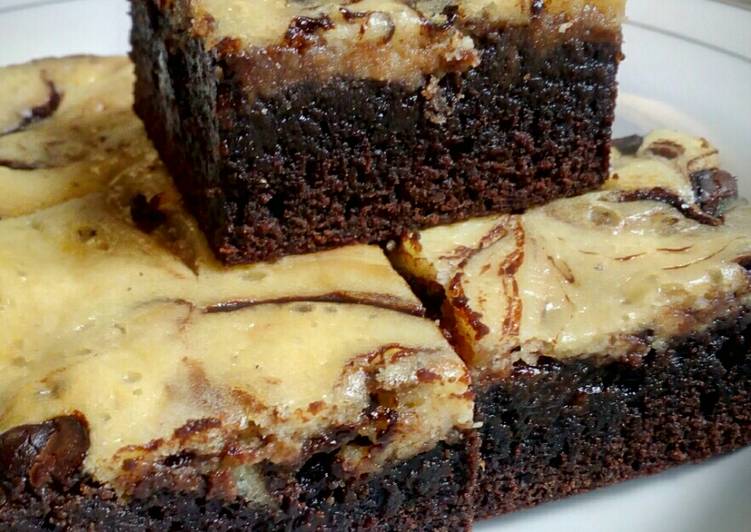 Nutella Peanut Butter Cheesecake Brownie
