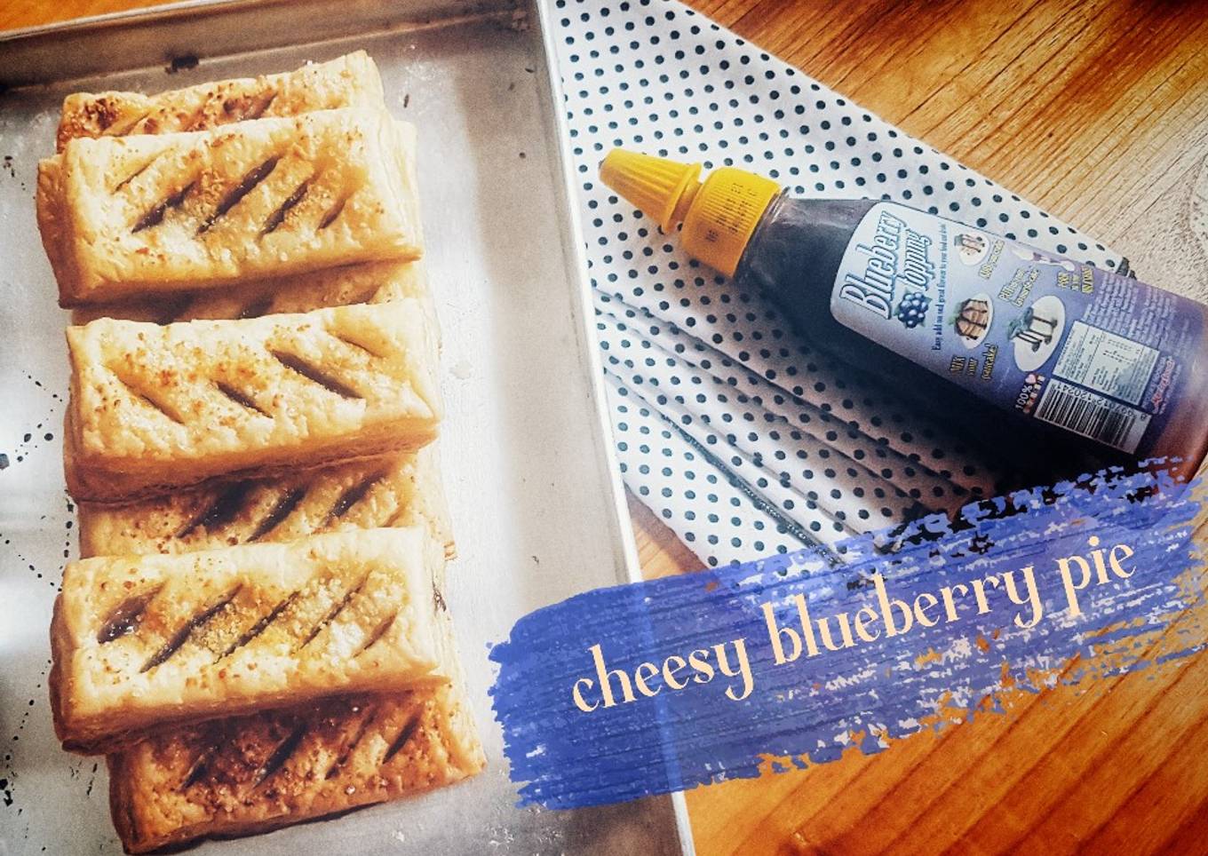 Cheesy Blueberry Pie