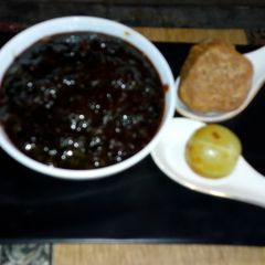 A picture of Amla ki meethi chutney.