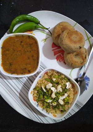 Daal baati churma रेसिपी मुख्य फोटो