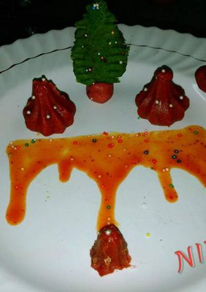 A picture of Choco lava modak (with green lava).