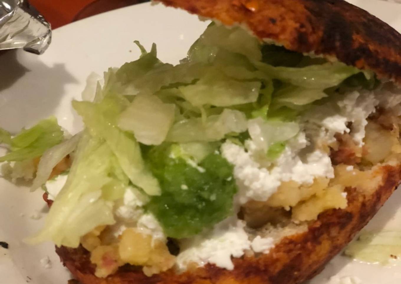 Pambazos de papas con chorizo