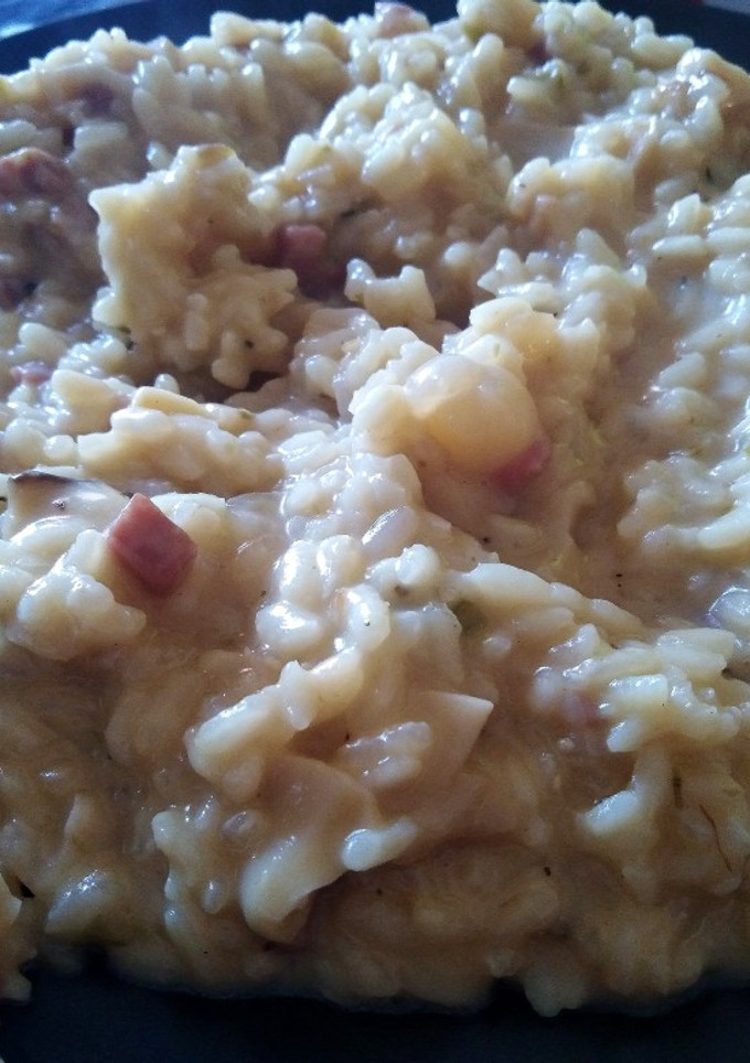 Una foto de Risotto de boletus y jamón
