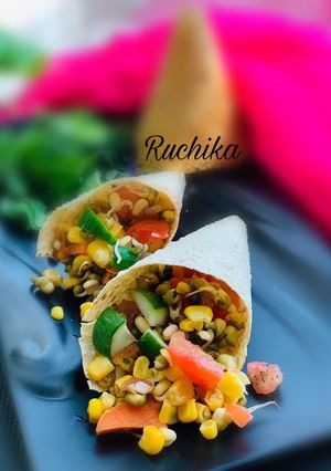 A picture of Moong Sprouts chaat.