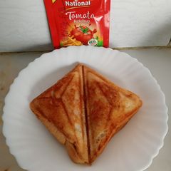 آلو سینڈویج A picture of آلو سینڈویج.
