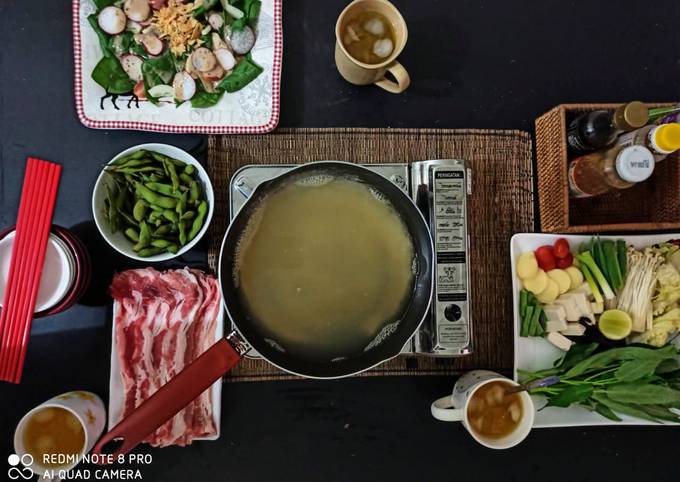 Shabu-Shabu kuah Tom Yum Goong