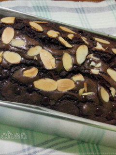 Foto resep Triple Chocolate River Brownies