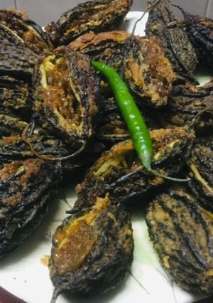 A picture of Bharwan Karela.