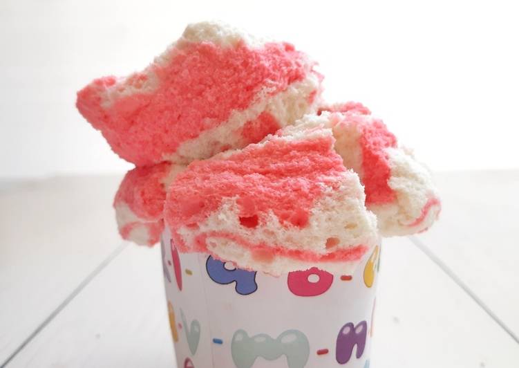 Bolu Kukus Mekar Merah Putih