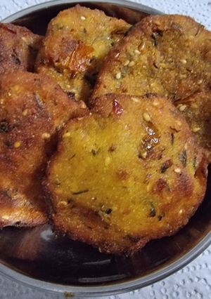 A picture of Makai na vada.