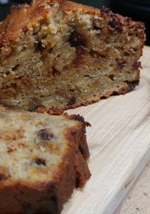 A picture of Salted Caramel & Chocolate Chip Banana Bread.