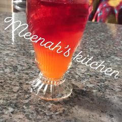 A picture of Lemonade.