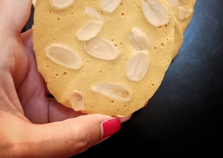 Cara Gampang Membuat Almond Crispy Cookies, Menggugah Selera