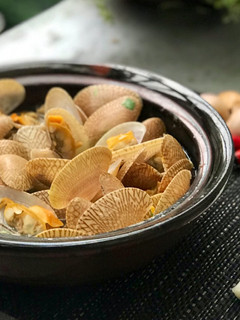 酒蒸海瓜子-深夜食堂風 的食譜成品照片