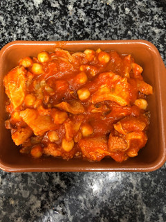 Una foto de 76. Callos con setas y garbanzos (principal carne)