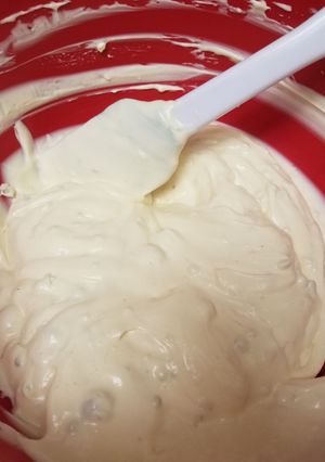 A picture of Blue Cheese Dressing.