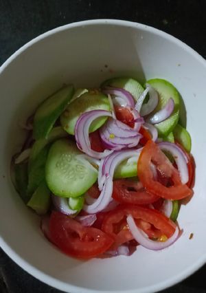 સલાડ રેસીપી મુખ્ય ફોટો