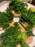 Crostino di salmone e verza