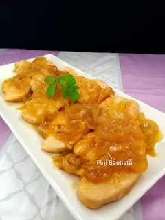 Una foto de Filetes de pechuga de pavo a la naranja