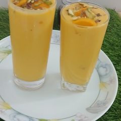 A picture of Mango lassi.