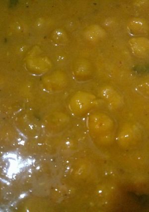 A picture of White chana.