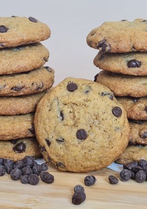 Una foto de Cookies estilo americanas 🇺🇸 Galletas con chips de chocolate 🍪