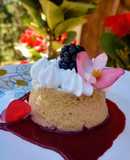 Flan  de Vainilla con Coulis de Mora