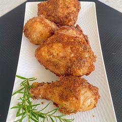A picture of Deep Fried Chicken With Lemongrass.