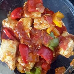 A picture of Tri colour chilli paneer.